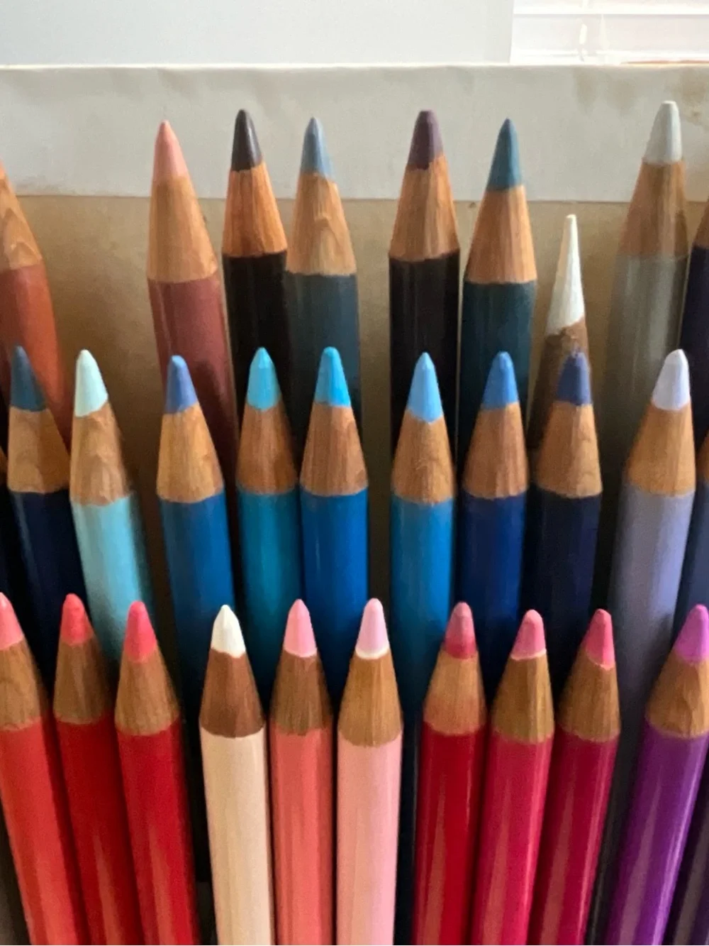 Vintage Derwent Color Pencils 70 Assorted Colors Series No 19